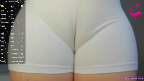 Snapshot of slut_milf4u chatting on 02-13-25, 02:20 Paola online show from 02-13-25, 02:20