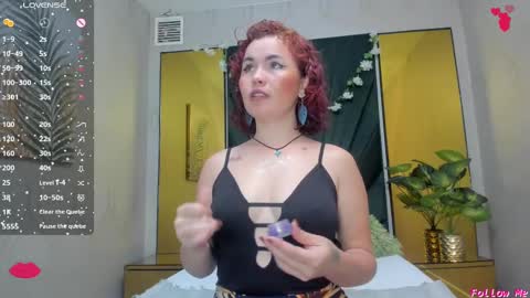 Snapshot of slut_milf4u chatting on 02-22-25, 12:08 Paola online show from 02-22-25, 12:08