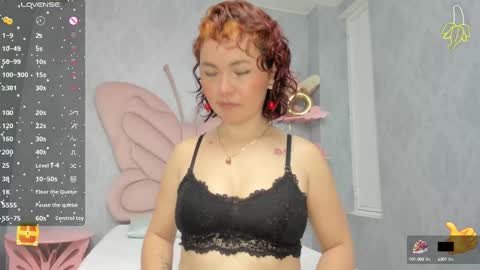 Snapshot of slut_milf4u chatting on 03-04-25, 12:12 Paola online show from 03-04-25, 12:12