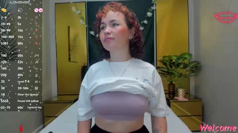 Snapshot of slut_milf4u chatting on 03-10-25, 11:21 Paola online show from 03-10-25, 11:21