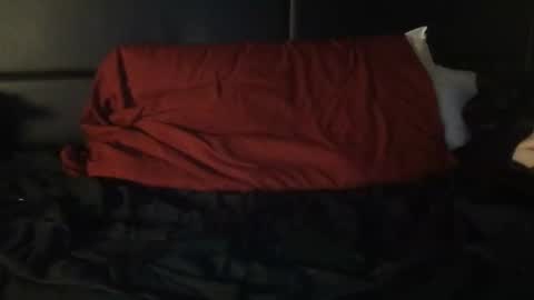 Snapshot of slutmybitchsout chatting on 02-20-25, 02:46 Lovemysluts online show from 02-20-25, 02:46