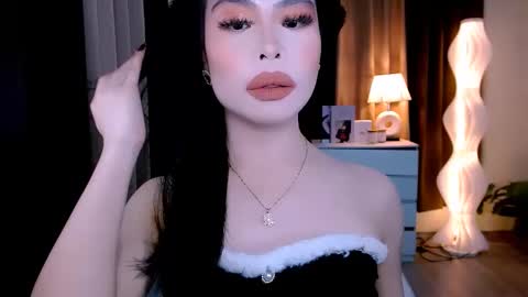 slutty_aurora online show from 09-24-25, 08:06