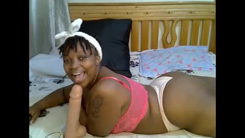 Snapshot of sluttydevil6 chatting on 09-10-25, 08:58 sluttydevil6 online show from 09-10-25, 08:58