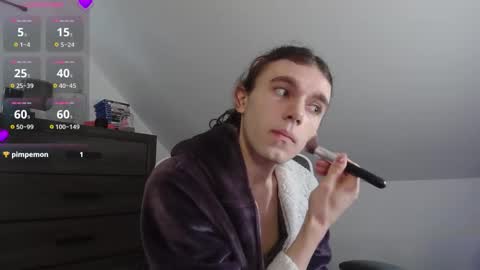 Natsu online show from 12-03-25, 06:39