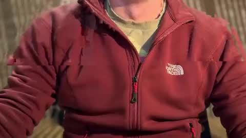 Snapshot of slvbcn75 chatting on 01-19-25, 05:39 slvbcn75 online show from 01-19-25, 05:39