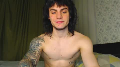 Gus online show from 11-10-25, 04:28