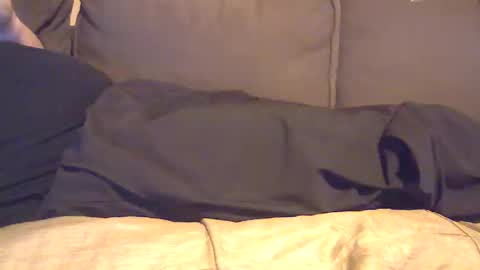 smallandshy1980 online show from 01-11-26, 08:41