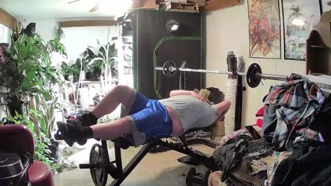 smallchubbers online show from 02-18-25, 11:52