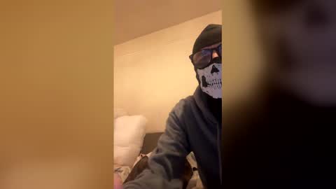 Snapshot of smallcock1406 chatting on 02-09-26, 07:23 smallcock1406 online show from 02-09-26, 07:23