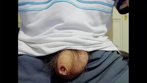 Small Hairy Uncut online show from 09-20-25, 12:00