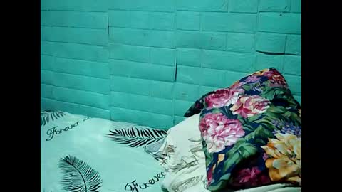 jess online show from 10-22-25, 03:40