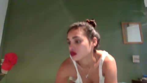 Snapshot of smallparismodel chatting on 01-13-25, 01:49 babyana online show from 01-13-25, 01:49