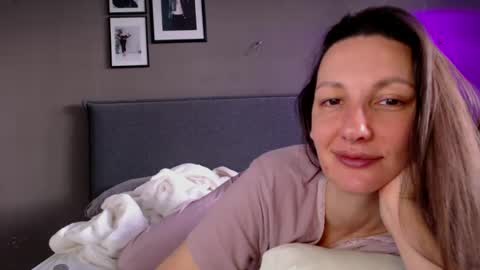 Snapshot of smalltittsbigsoul chatting on 02-20-25, 06:28 Anna no bbbbybybbabebyy just Anna. And dont call me mom please. online show from 02-20-25, 06:28