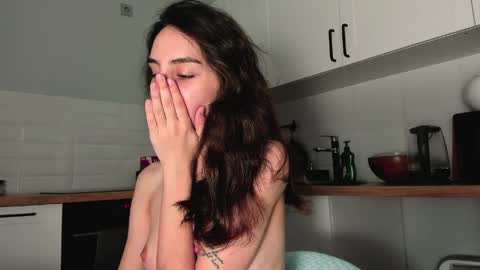 Snapshot of smart_eliz chatting on 03-31-26, 07:42 Elizabeth online show from 03-31-26, 07:42