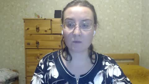 smart_rose online show from 01-13-25, 01:34