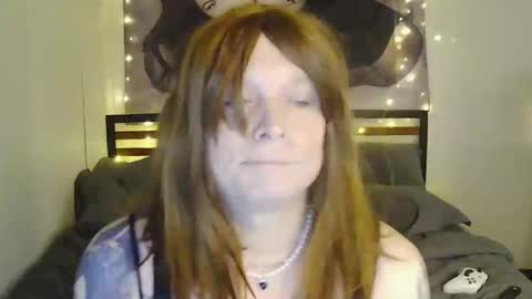 SmashingSamantha online show from 10-05-25, 09:13