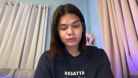 Snapshot of smile_sunshinex chatting on 11-09-25, 02:48 call me sunshine online show from 11-09-25, 02:48