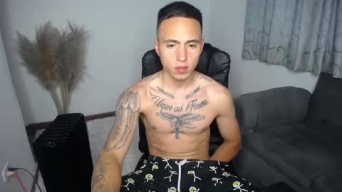 smileexander online show from 11-10-25, 02:32