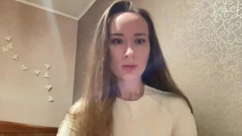 smilequeen_ online show from 10-08-25, 06:16