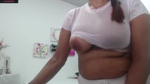 Smileth online show from 09-12-25, 12:49