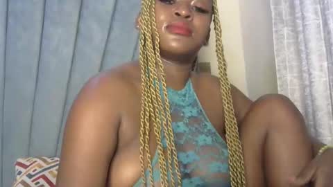 smiley_berry online show from 11-07-25, 11:27