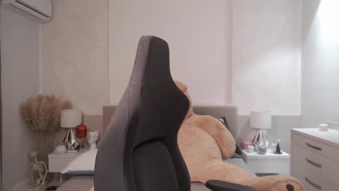 S online show from 12-19-24, 07:07