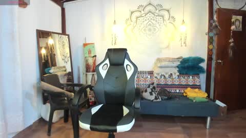 SmilingSalor online show from 12-16-24, 03:40