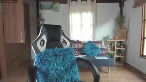 SmilingSalor online show from 03-09-25, 08:31