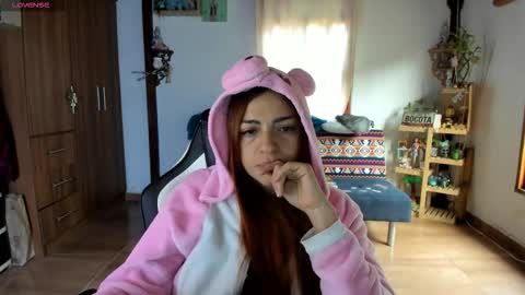 SmilingSalor online show from 10-08-25, 11:41