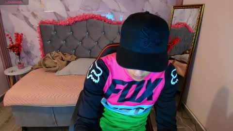 smith  grey online show from 01-10-26, 06:31