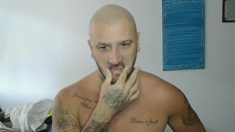 Snapshot of smithduke chatting on 11-14-25, 07:56 smithduke online show from 11-14-25, 07:56