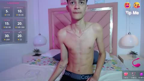 Smithfoxx online show from 09-30-25, 12:21