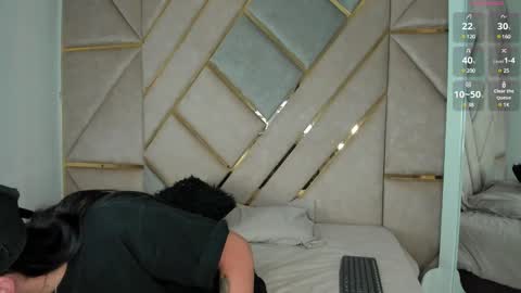 Snapshot of smithjay_ chatting on 01-25-25, 12:26 Smith Jay online show from 01-25-25, 12:26