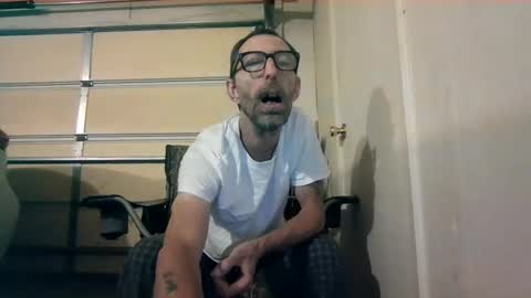 smoke-4-me online show from 09-25-25, 04:38