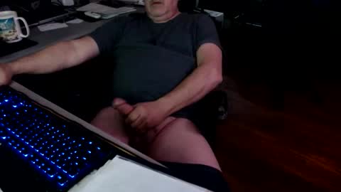 Snapshot of smly chatting on 02-28-26, 01:01 smly online show from 02-28-26, 01:01