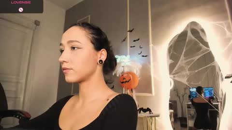 Smoki online show from 10-24-25, 02:02