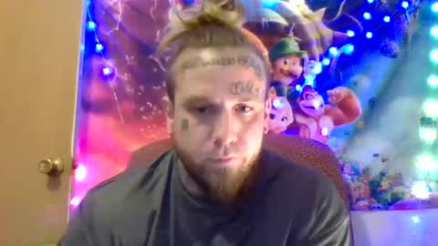 Snapshot of smokebluntafterblunt chatting on 12-24-24, 01:49 smoke online show from 12-24-24, 01:49