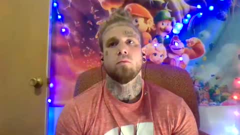Snapshot of smokebluntafterblunt chatting on 12-24-24, 08:11 smoke online show from 12-24-24, 08:11