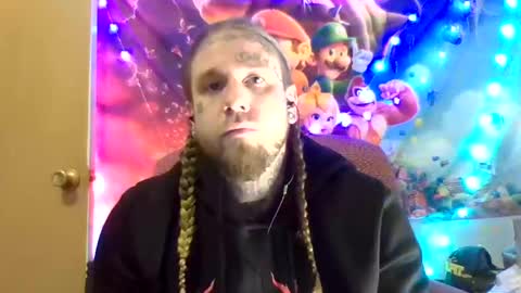 Snapshot of smokebluntafterblunt chatting on 01-01-25, 08:37 smoke online show from 01-01-25, 08:37