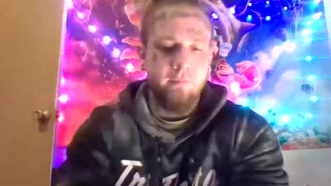 Snapshot of smokebluntafterblunt chatting on 02-11-25, 04:11 smoke online show from 02-11-25, 04:11