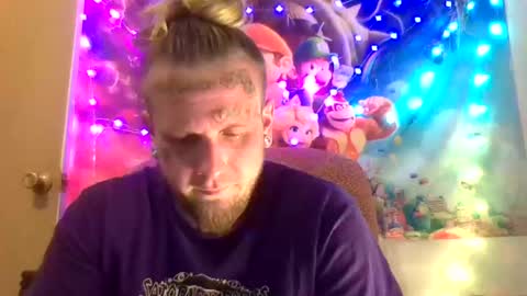 Snapshot of smokebluntafterblunt chatting on 03-12-25, 03:13 smoke online show from 03-12-25, 03:13