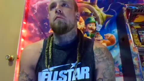 Snapshot of smokebluntafterblunt chatting on 10-11-25, 01:16 smoke online show from 10-11-25, 01:16