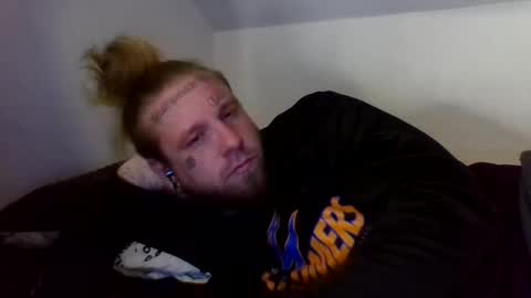 smoke online show from 12-17-25, 03:45