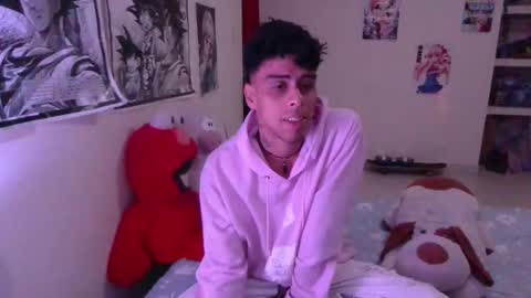 teddy online show from 12-14-24, 07:40