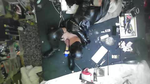 Snapshot of smokeslut365 chatting on 10-16-25, 12:44 smokeslut365 online show from 10-16-25, 12:44