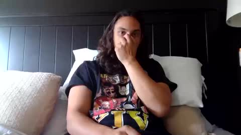 SmokeStar online show from 10-14-25, 01:34