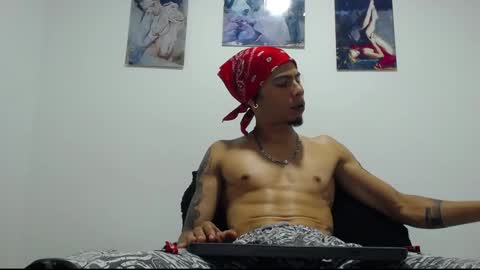 Daniel Aston online show from 10-21-25, 06:58