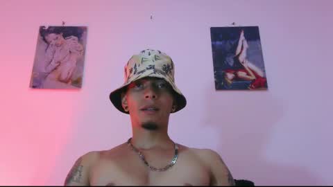 Snapshot of smookskinny chatting on 11-20-25, 11:48 Daniel laverde online show from 11-20-25, 11:48