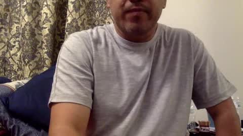 smoothstrik3r online show from 12-17-24, 01:39