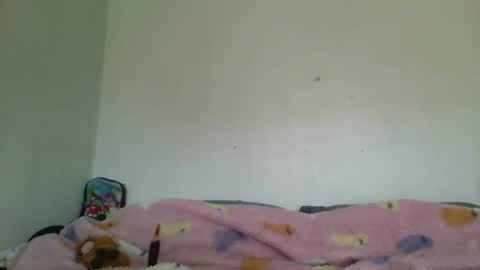Snapshot of smoothvodka chatting on 09-26-25, 06:56 Bambi--Vodka online show from 09-26-25, 06:56